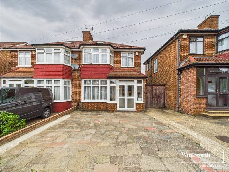 Girton Avenue, Kingsbury, London, NW9