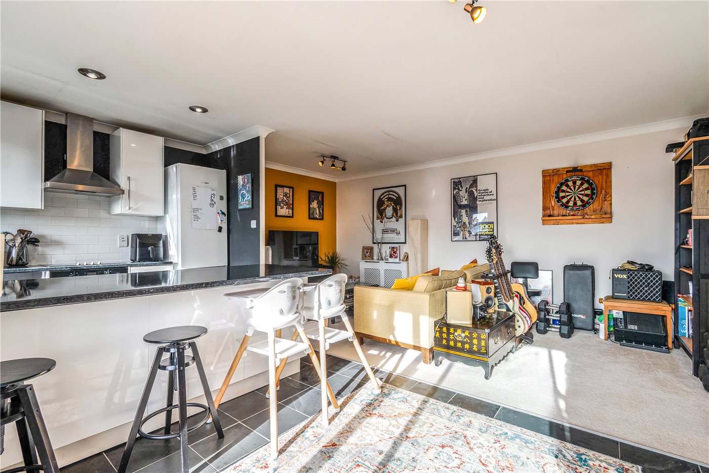 Kitchen/Reception