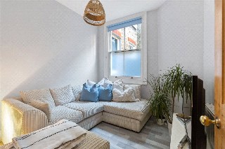 Revelstoke Road, London, SW18