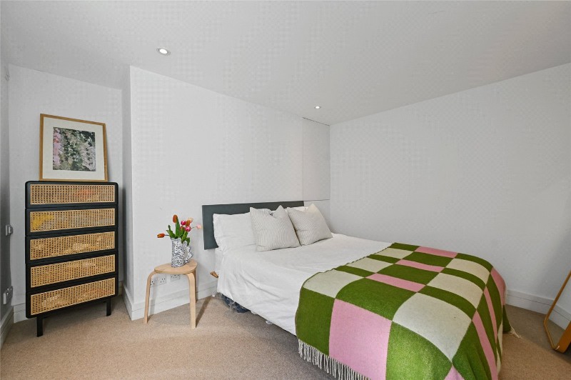 Grove Mansions, Hammersmith Grove, London, W6