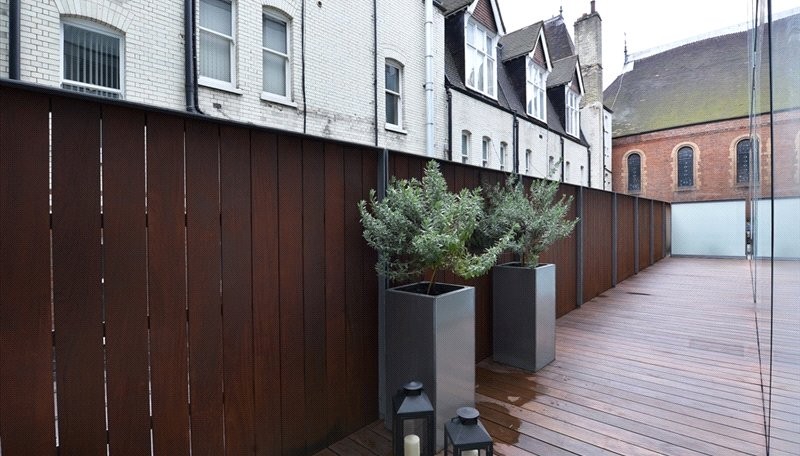 Duke Street, London, W1K