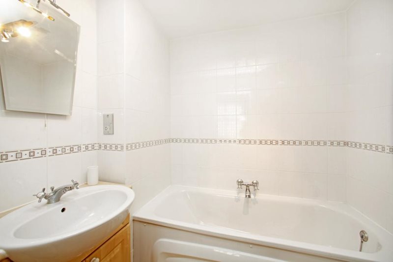 Southampton Row, London, WC1B