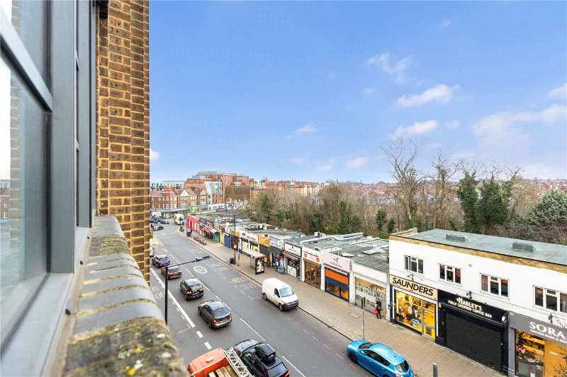 Leigham Court Road, London, SW16