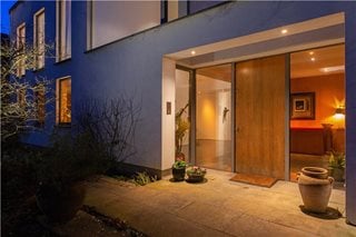 Roedean Crescent, Putney, London, SW15