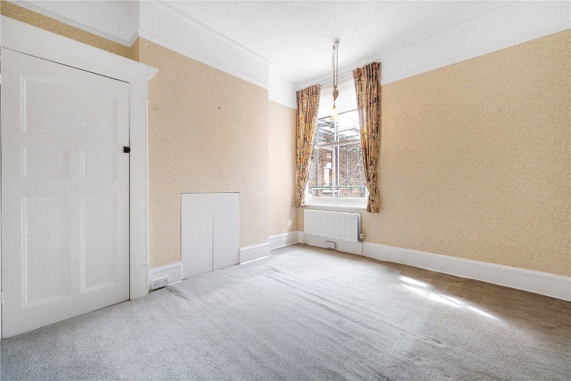 Woodwarde Road, East Dulwich, London, SE22
