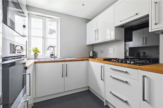 Dudley Mews, London, SW2