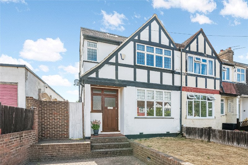 Aviemore Way, Beckenham, BR3