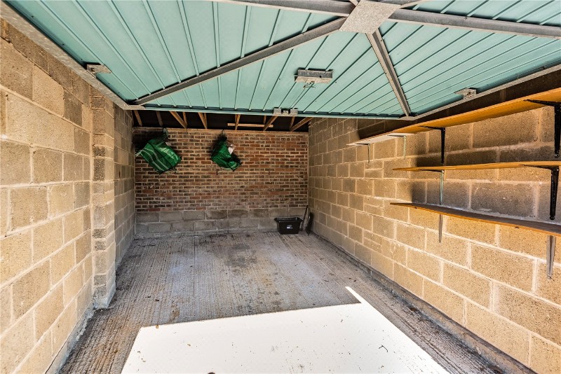 Harvest Close, Winchester, SO22