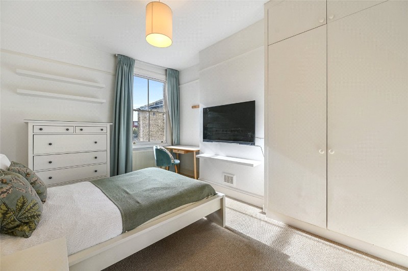 Aycliffe Road, London, W12