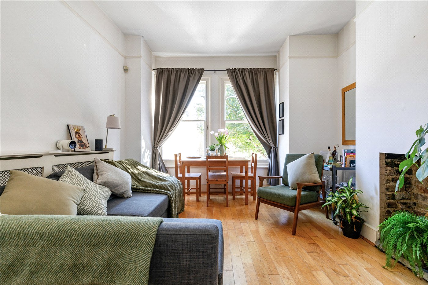 Boundaries Road, London, SW12