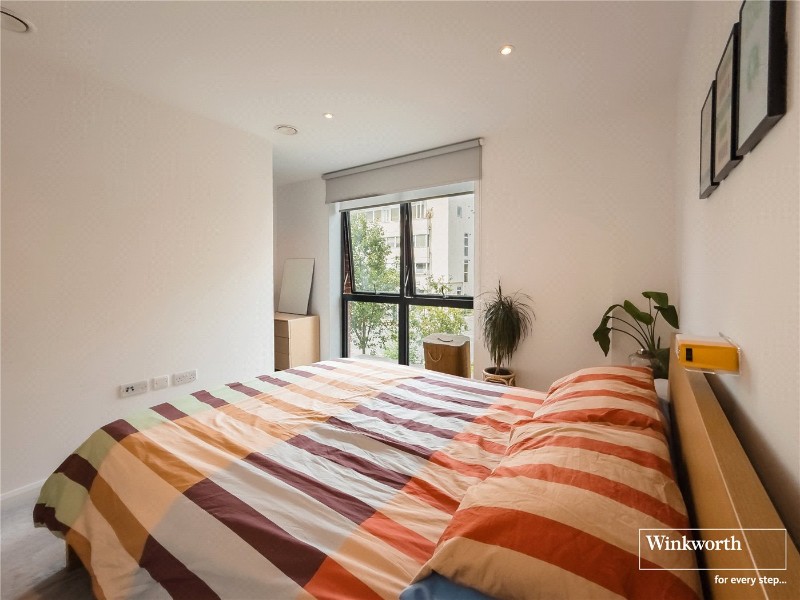 Station Approach, Ruislip, HA4