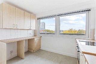 Sidney Street, London, E1