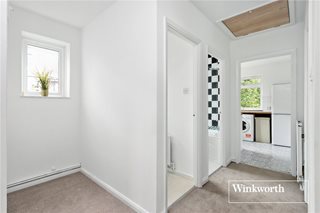 Nether Street, Finchley, London, N3