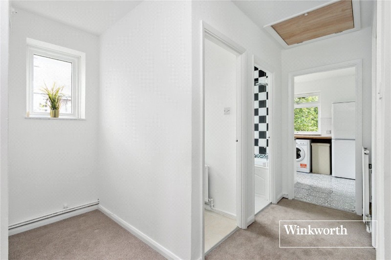 Nether Street, Finchley, London, N3