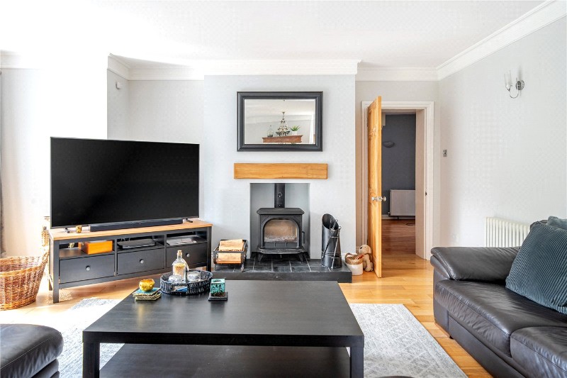 Sandrock Hill Road, Wrecclesham, Farnham, Surrey, GU10