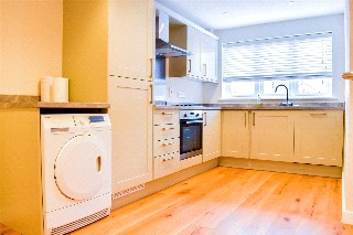 Carriers Court, High Street, Shrewton, Salisbury, SP3