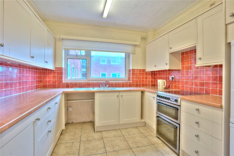 Avenue Road, Leamington Spa, Warwickshire, CV31