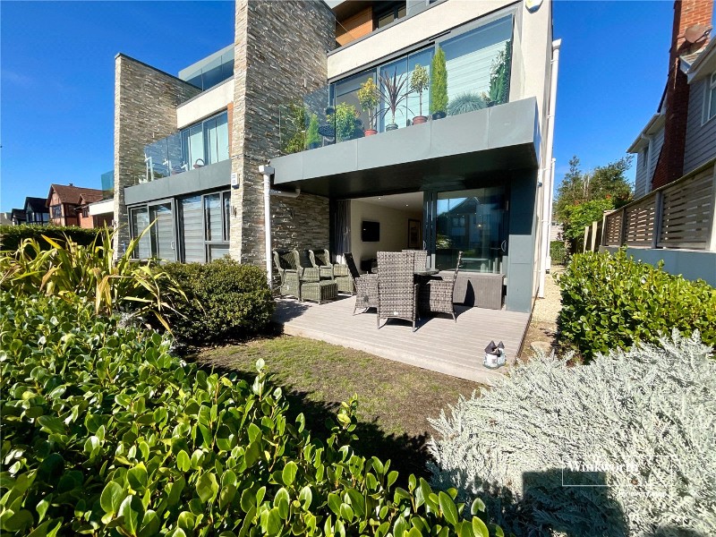 Needles Watch, 6 Wharncliffe Gardens, Highcliffe-On-Sea, Dorset, BH23