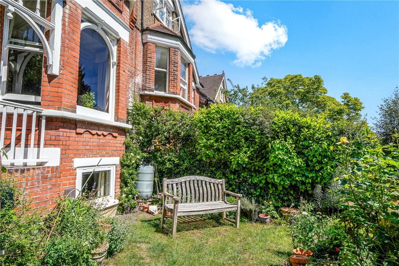 Southwood Avenue, London, N6