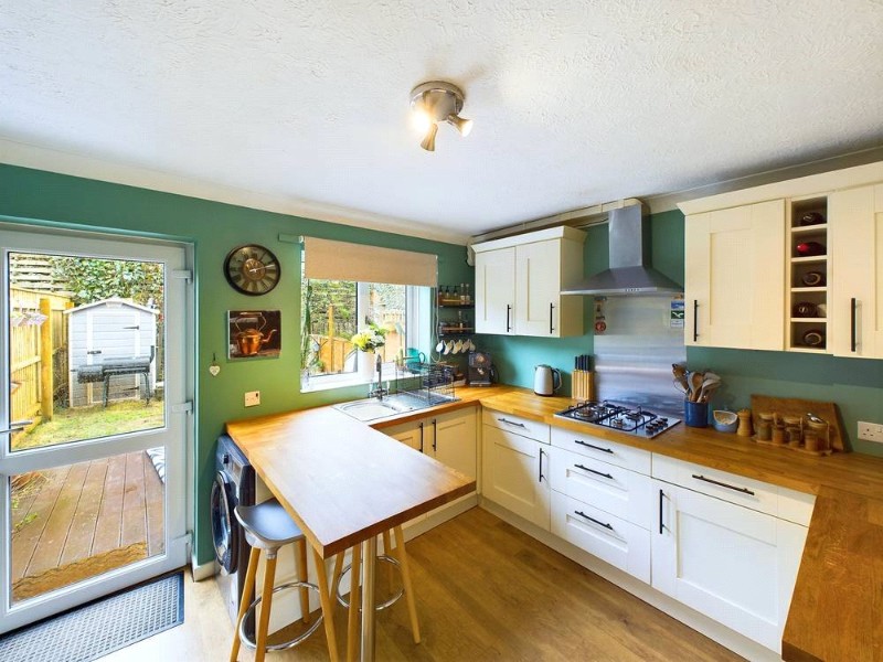 Lakelands Drive, Exeter, Devon, EX4