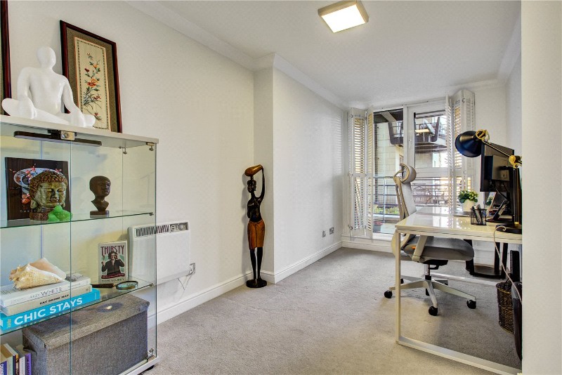 Greenfell Mansions, Glaisher Street, London, SE8