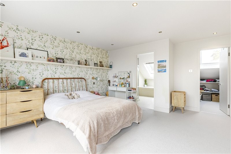 Lowther Road, Barnes, London, SW13