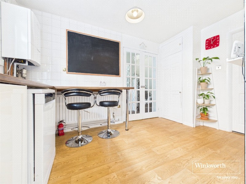 Petworth Court, Bath Road, Reading, Berkshire, RG1