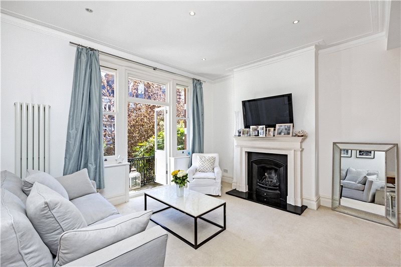 Riverview Gardens, Barnes, London, SW13