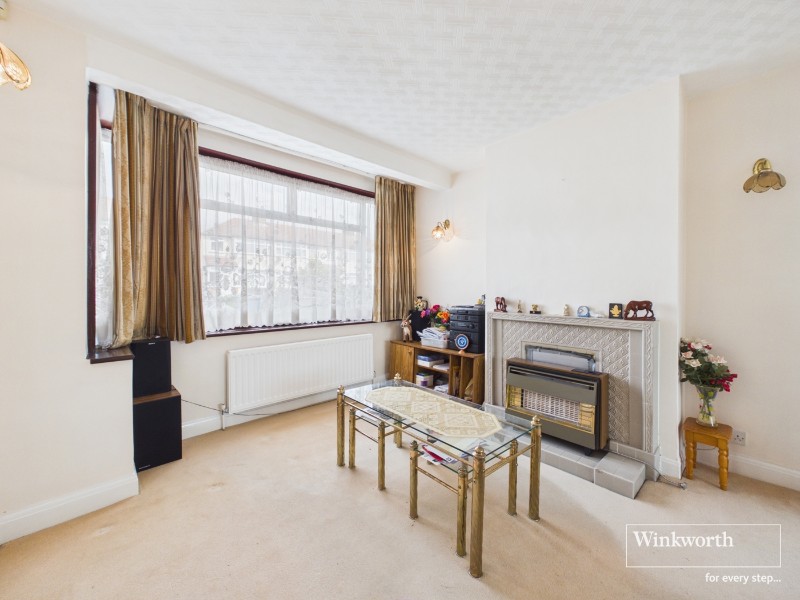Reynolds Drive, Queensbury, Edgware, HA8