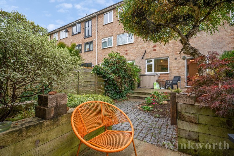April Glen, Mayow Road, London, SE23