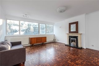Avenue Road, London, N6