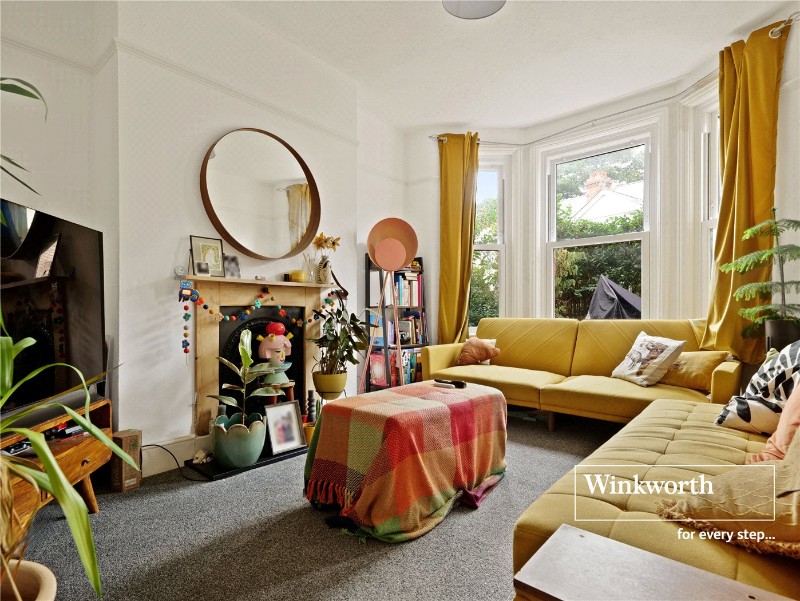 Leaphill Road, Bournemouth, BH7