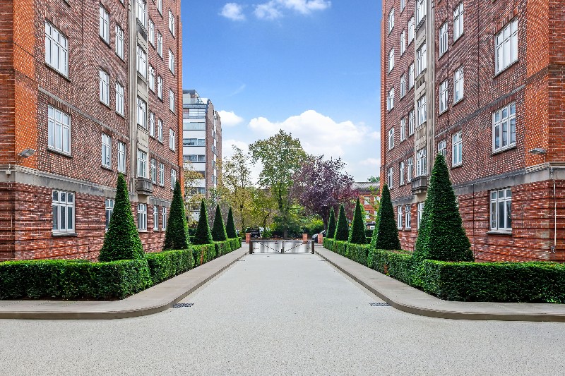 Grove Hall Court, Hall Road, St John&#39;s Wood, London, NW8