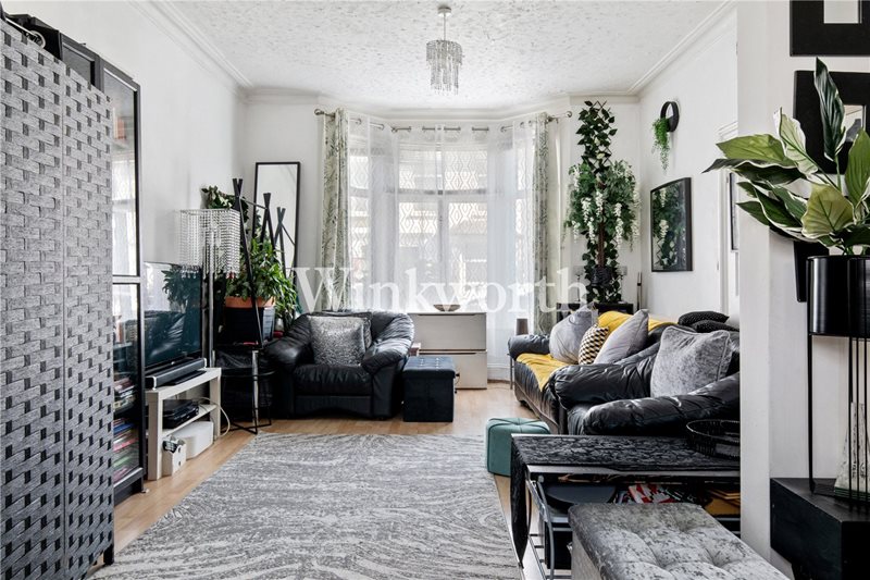 Greyhound Road, London, N17