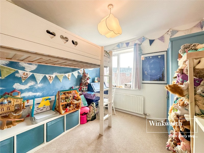 Wollaton Road, Ferndown, BH22