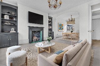 Albert Bridge Road, London, SW11