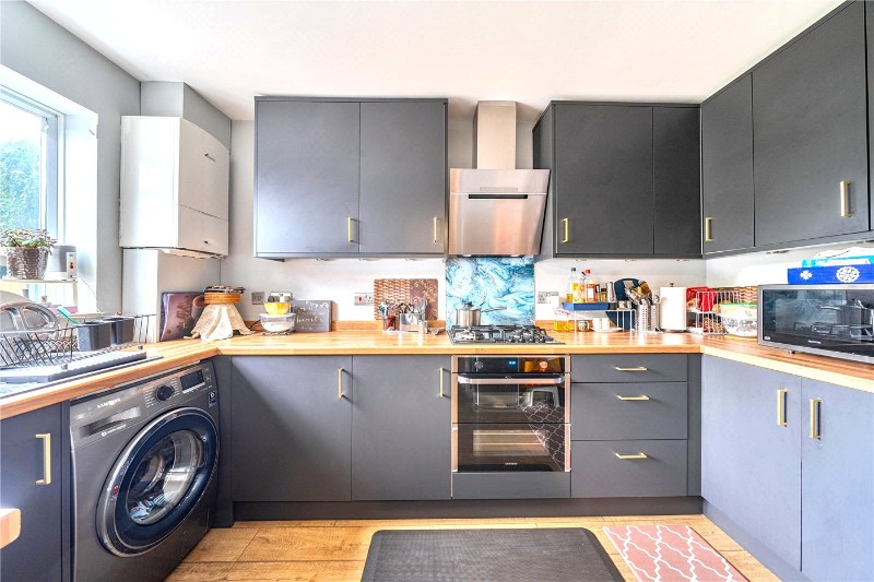 Walton Way, Newbury, Berkshire, RG14