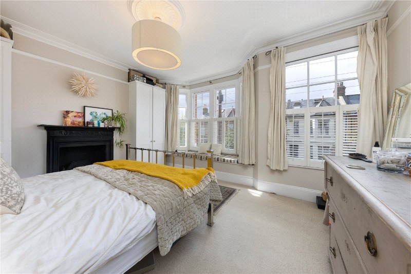 Abbotstone Road, London, SW15