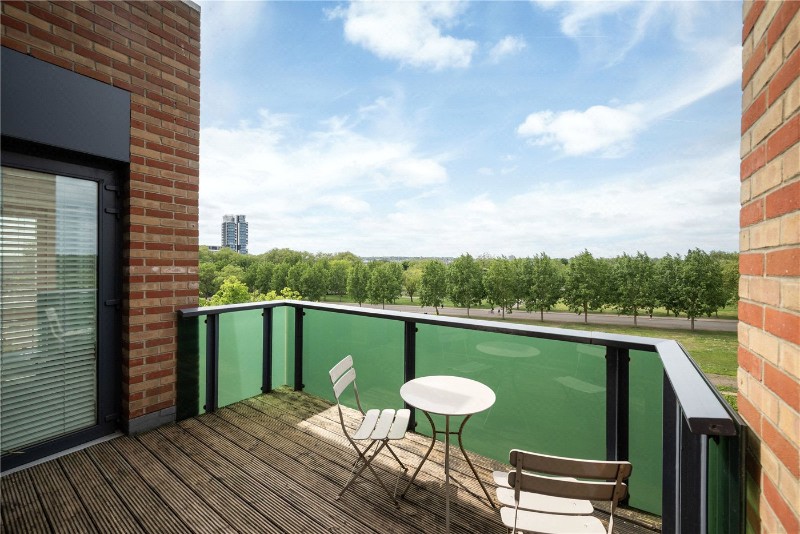 Seven Sisters Road, London, N4