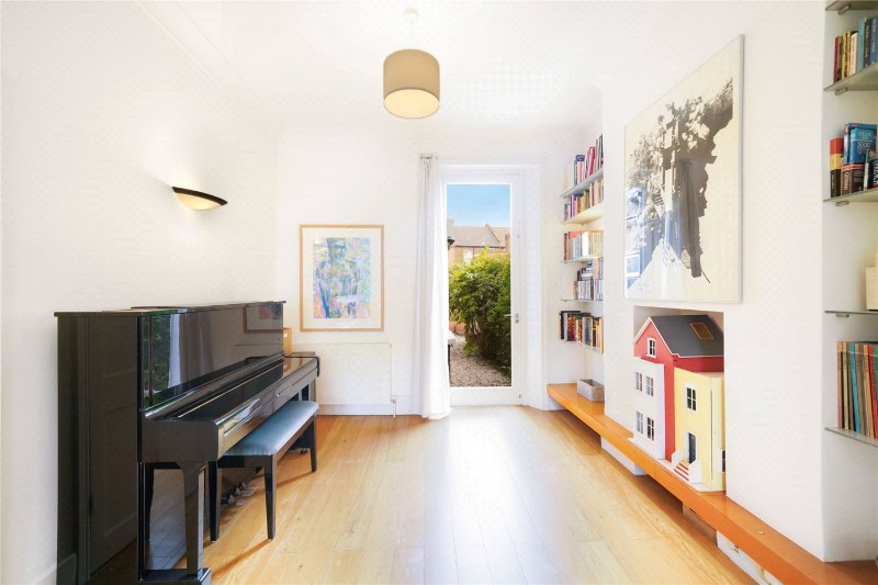 Beversbrook Road, London, N19
