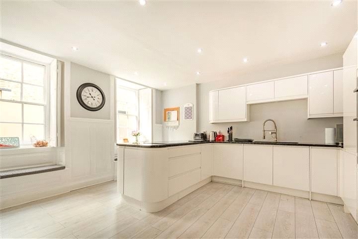 Market Hill, Calne, Wiltshire, SN11