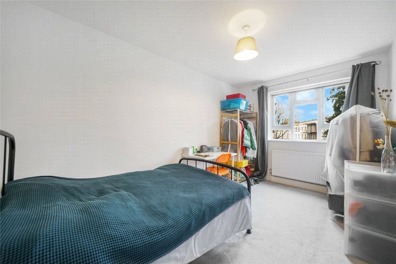 Medina Lodge, Isledon Road, London, N7