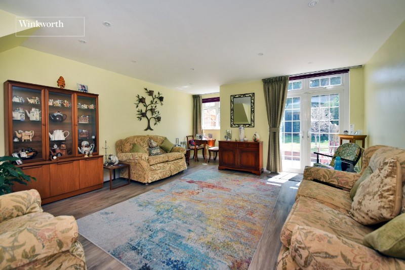 Roberts Close, Cheam, Sutton, SM3