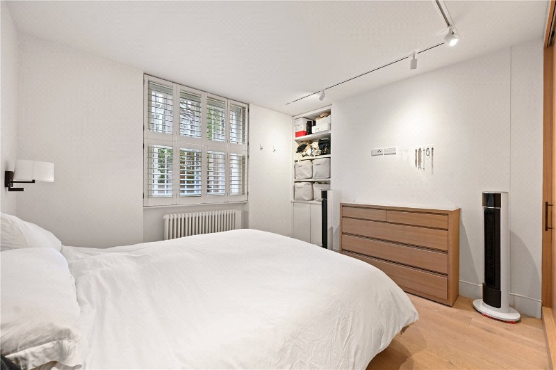 Artesian Road, London, W2