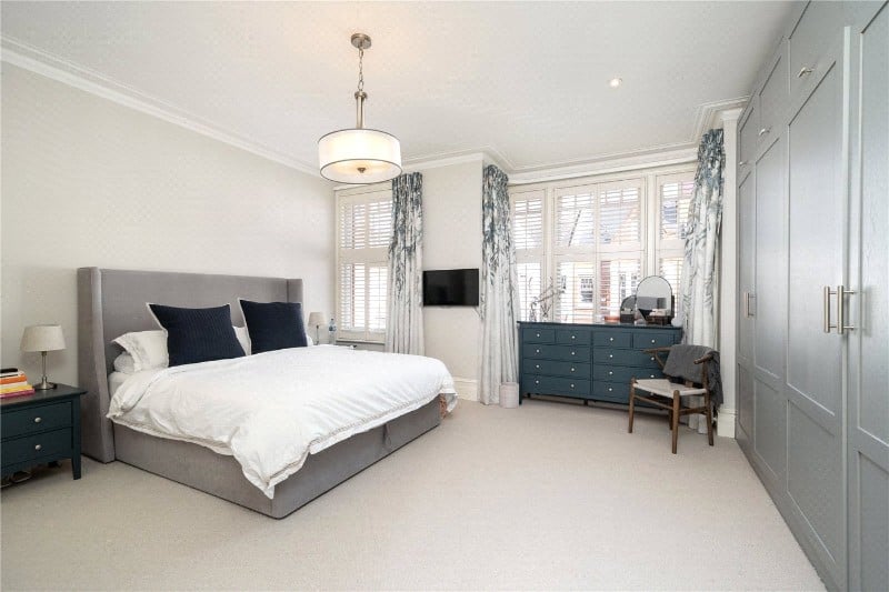 Chelverton Road, London, SW15