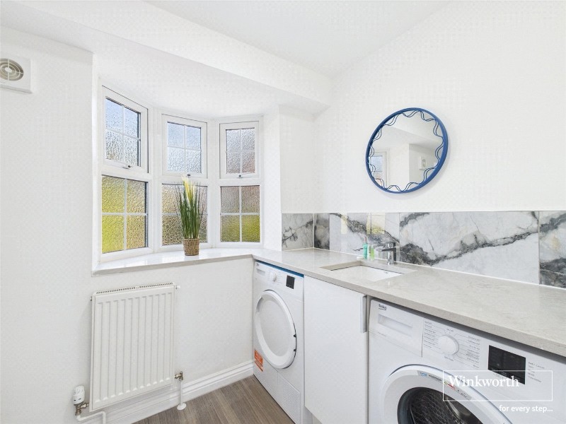 Benyon Court, Bath Road, Reading, Berkshire, RG1