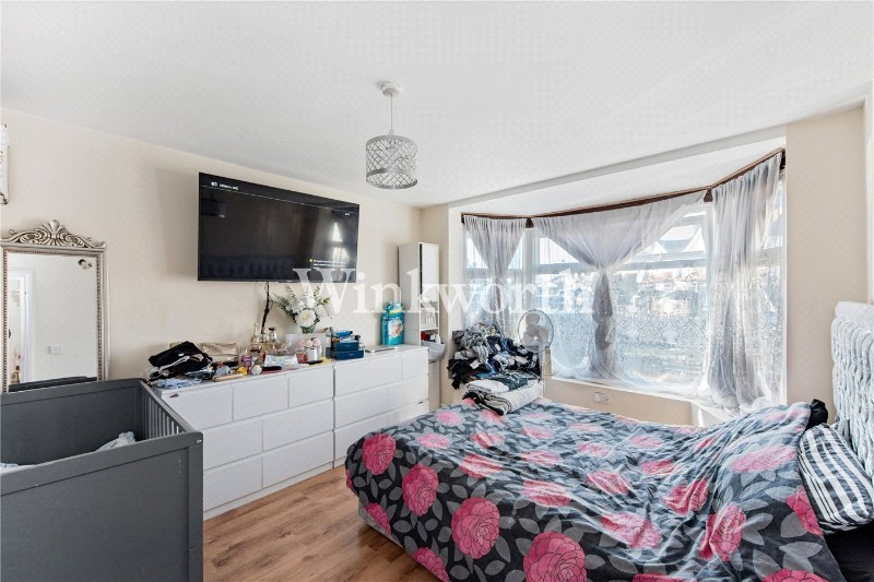 Orpington Gardens, London, N18