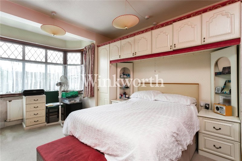 The Rowans, London, N13