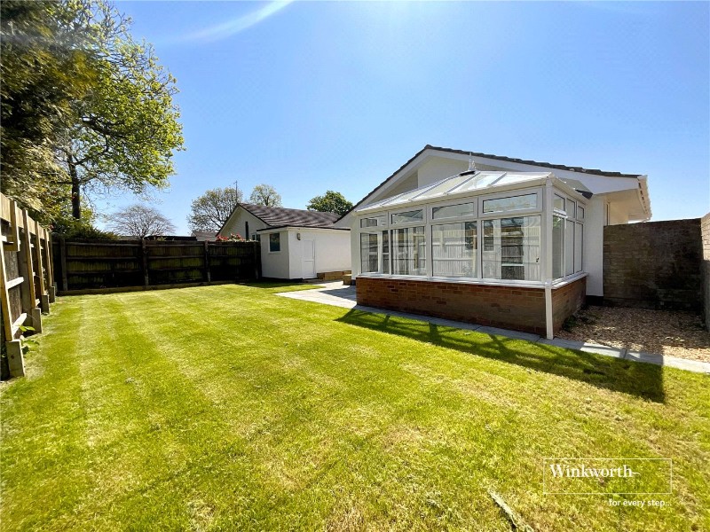 Angeline Close, Highcliffe, Christchurch, BH23