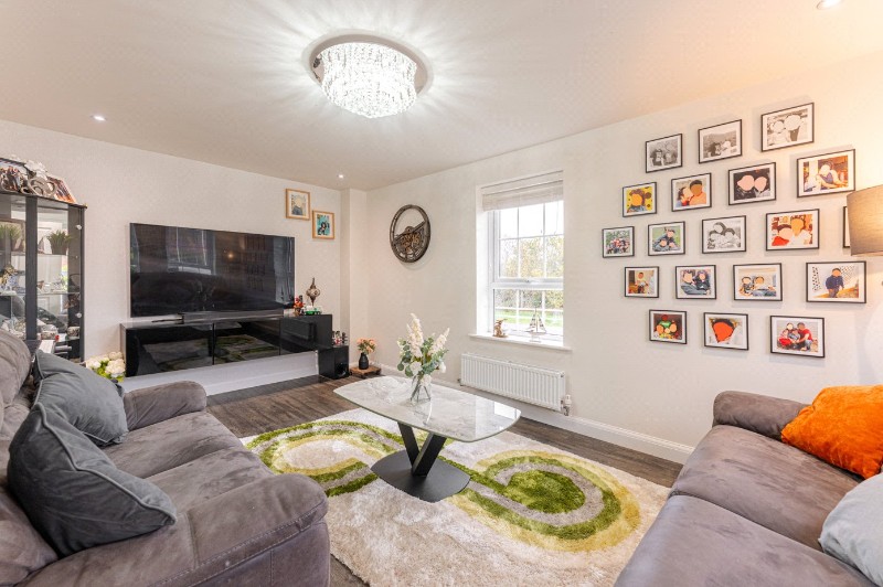 Harper Close, Warwick, Warwickshire, CV34